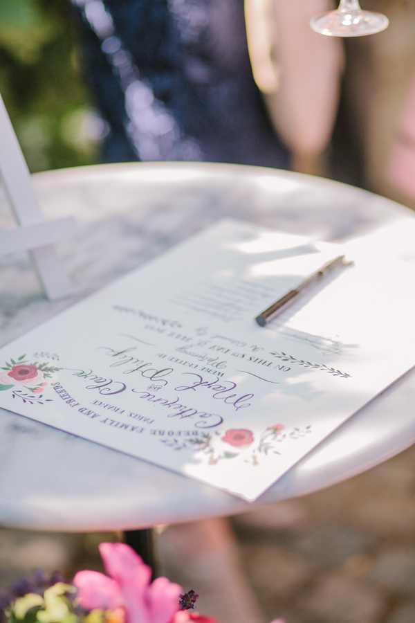 intimate destination wedding in Paris, photo by Ophelia and Romeo Photographers | via junebugweddings.com intimate destination wedding in Paris, photo by Ophelia and Romeo Photographers | via junebugweddings.com