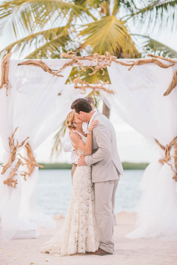 intimate beach wedding ceremony, photo by Chris Glenn | via junebugweddings.com intimate beach wedding ceremony, photo by Chris Glenn | via junebugweddings.com