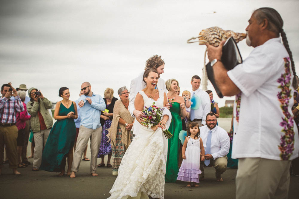 Sunset-Beach-Wedding-North-Carolina-Rob-Kristen-Photography (19 of 40)