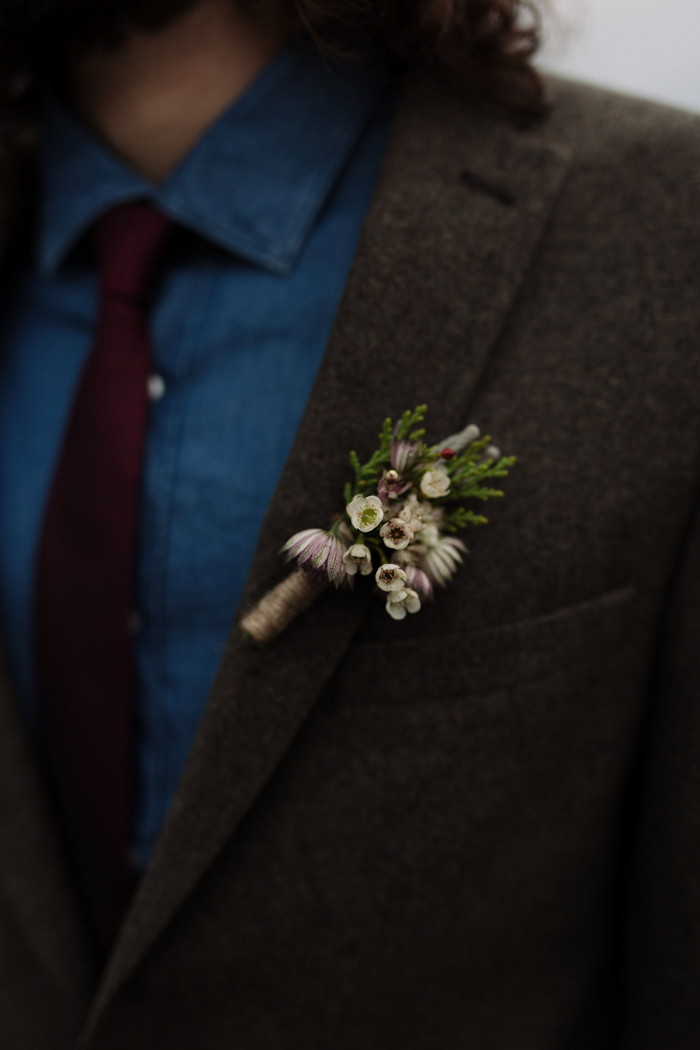 rugged-winter-cliffside-elopement-in-greece-20