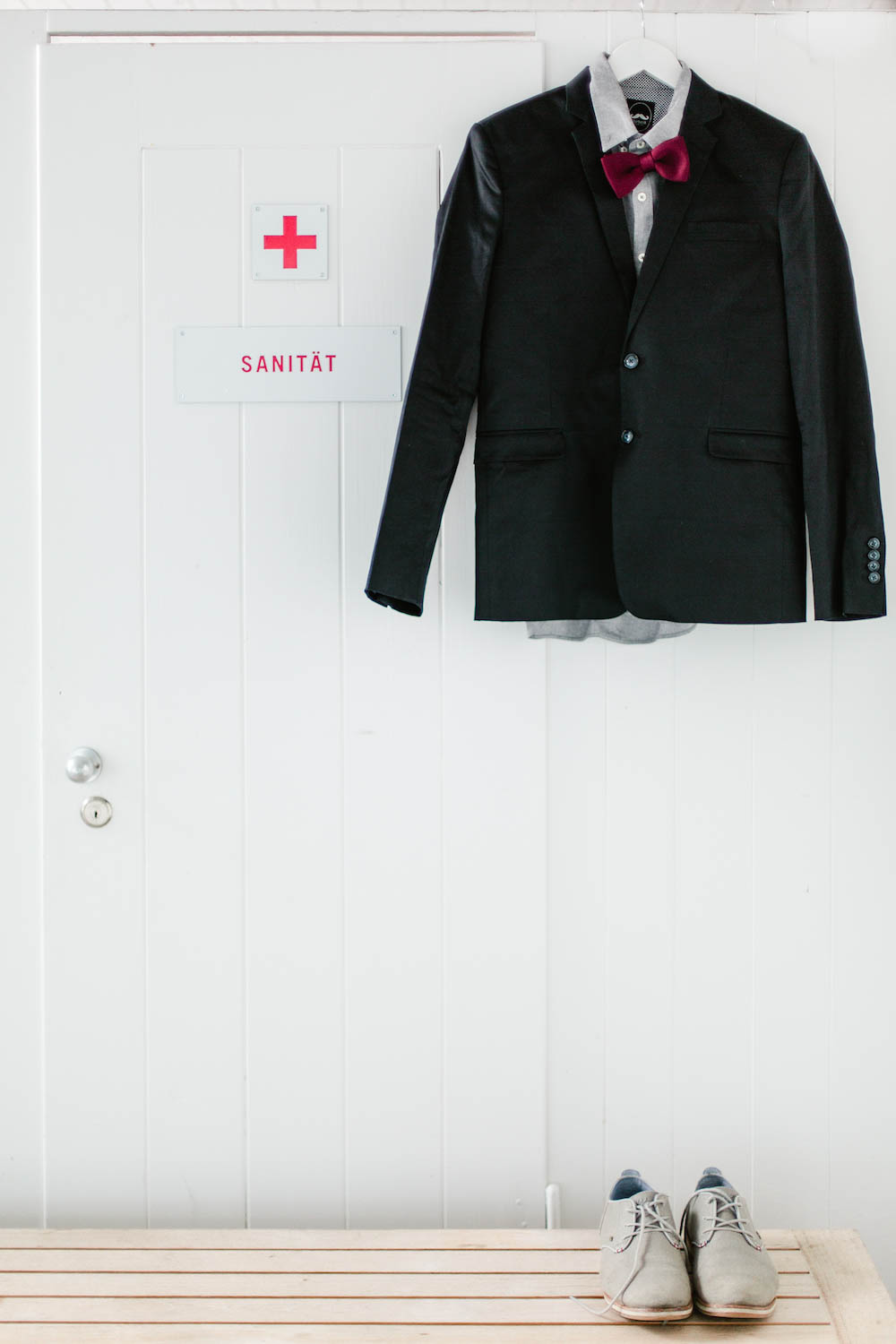 Nautical-Elopement-Inspiration-from-Zurich-Fraeulein-Zuckerwatte (3 of 27)