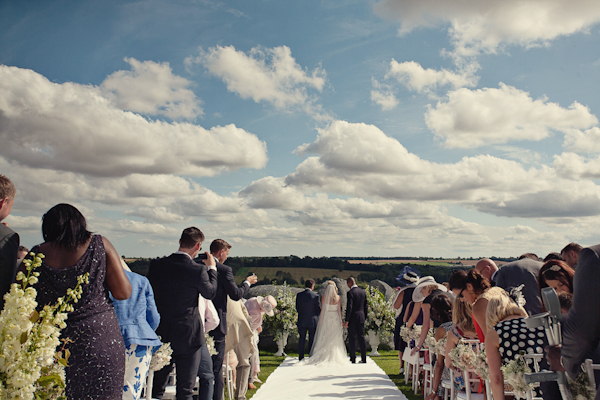 fun and magical wedding in England with photos by Marianne Taylor | via junebugweddings.com fun and magical wedding in England with photos by Marianne Taylor | via junebugweddings.com