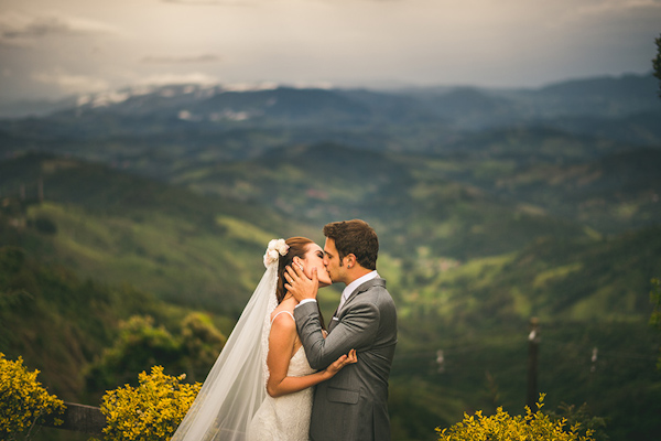 beautiful wedding in Campos do Jordão, Brazil, photo by Sam Hurd | via junebugweddings.com beautiful wedding in Campos do Jordão, Brazil, photo by Sam Hurd | via junebugweddings.com