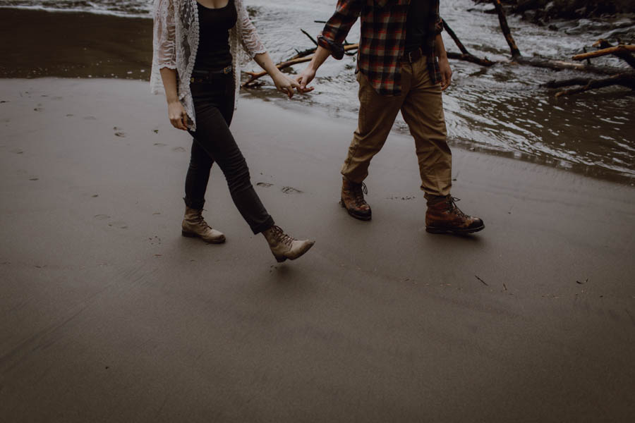 Dead-Mans-Cove-Engagement-Wanderlust-Catalina-Jean-Photography-17