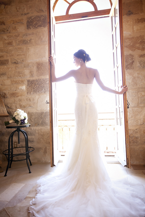 vineyard wedding at Sunstone Winery, Santa Ynez, California, photos by Santa Barbara, CA wedding photographers Ashleigh Taylor Photography | via junebugweddings.com vineyard wedding at Sunstone Winery, Santa Ynez, California, photos by Santa Barbara, CA wedding photographers Ashleigh Taylor Photography | via junebugweddings.com