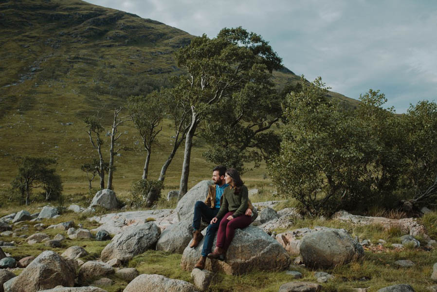 Earthy-Fall-Engagement-Photos-at-Loch-Etive-in-Scotland-Claire-Juliet-Paton-059