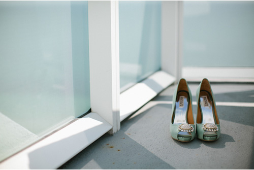 warm white, lavender and grey winter wedding in Fort Lauderdale, Florida, W Hotel, New River Inn reception - photos by Florida wedding photographers Kallima Photography warm white, lavender and grey winter wedding in Fort Lauderdale, Florida, W Hotel, New River Inn reception - photos by Florida wedding photographers Kallima Photography