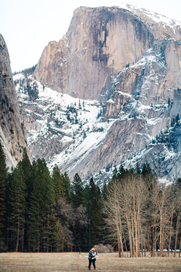 sweet-autumn-yosemite-engagement-photos-27