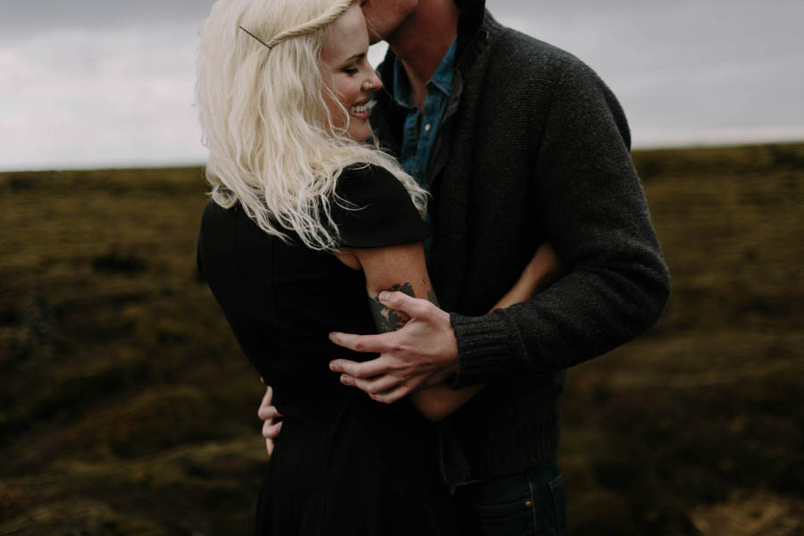 South-Coast-of-Iceland-Engagement-Photos-Levi-Tijerina-18