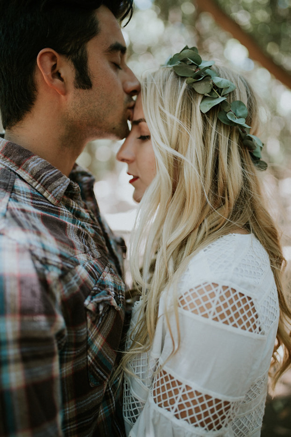 cuties-took-dip-waterfall-hawaii-engagement-photos-8