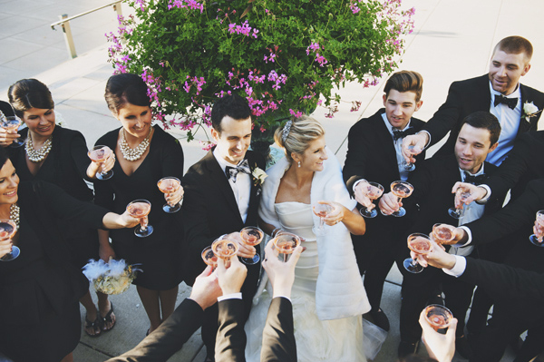 modern elegant gold and black wedding at Legend at Bergamont, photo by DWJohnson Studio | via junebugweddings.com modern elegant gold and black wedding at Legend at Bergamont, photo by DWJohnson Studio | via junebugweddings.com