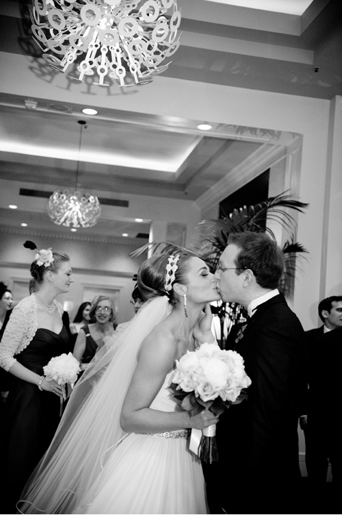 glamorous alexis hotel wedding, downtown seattle - photos by seattle wedding photographer Barbie Hull | JunebugWeddings.com glamorous alexis hotel wedding, downtown seattle - photos by seattle wedding photographer Barbie Hull | JunebugWeddings.com
