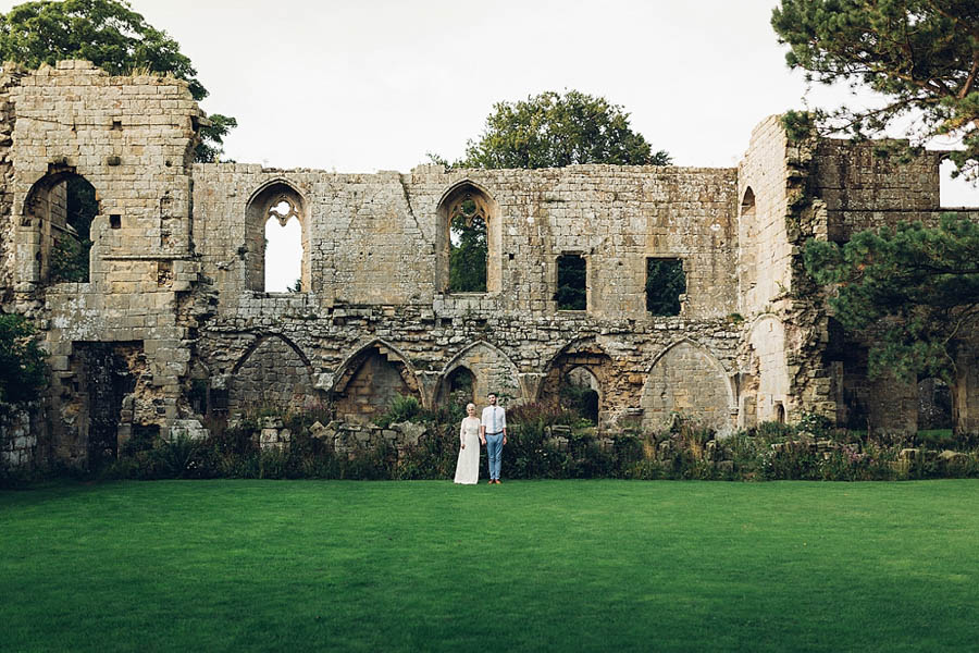 Boho-Yorkshire-Wedding-at-Jervaulx-Abbey-Miss-Gen-Photography-026