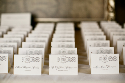 grey and coral wedding at Paradise Valley Country Club in Arizona with Photos by Jennifer Bowen Photography | via junebugweddings.com grey and coral wedding at Paradise Valley Country Club in Arizona with Photos by Jennifer Bowen Photography | via junebugweddings.com