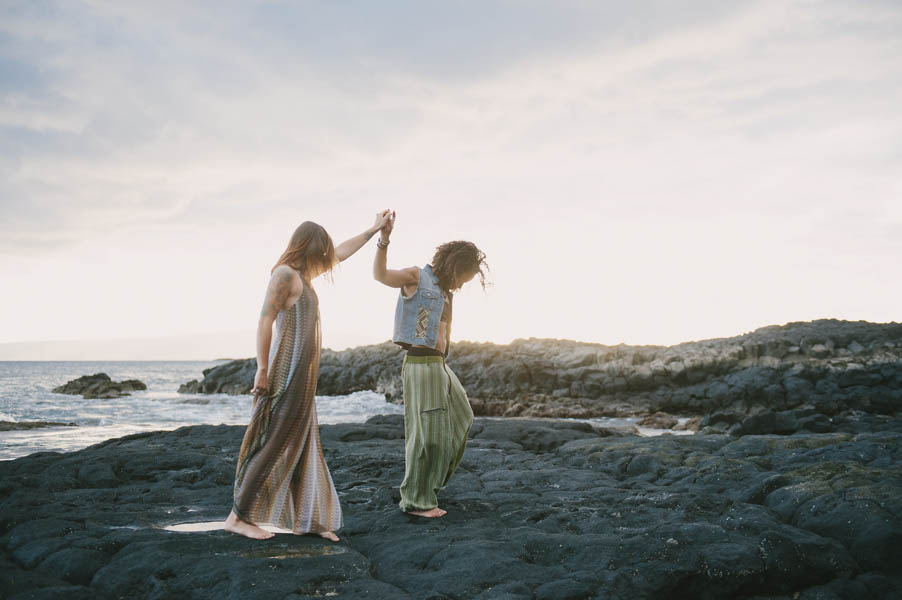 Steamy-Island-Engagement-Photos-Makena-HI-5