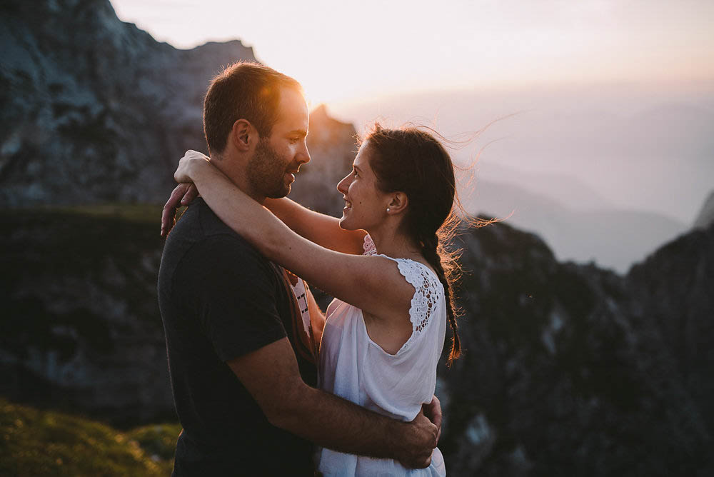 Adventurous-Engagement-Shoot-in-the-Julian-Alps (24 of 28)