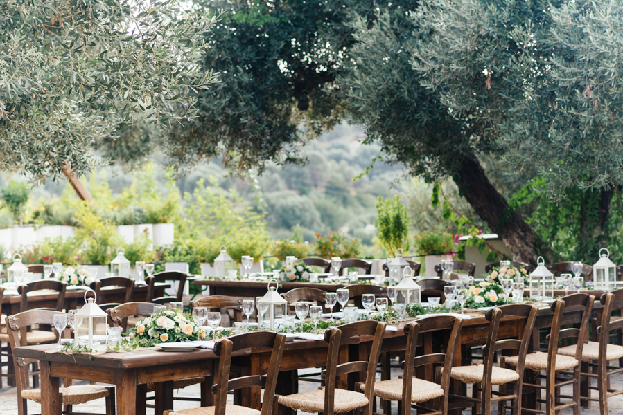 Stylish-Greek-Village-Wedding-at-Agreco-Farm-Elias-Kordelakos-20