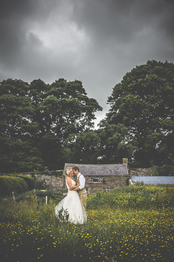 vintage inspired garden wedding in Ireland, photos by Savo Photography | via junebugweddings.com vintage inspired garden wedding in Ireland, photos by Savo Photography | via junebugweddings.com