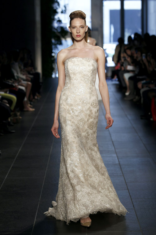 Rivini wedding dress from the Spring 2014 bridal collection | via junebugweddings.com Rivini wedding dress from the Spring 2014 bridal collection | via junebugweddings.com