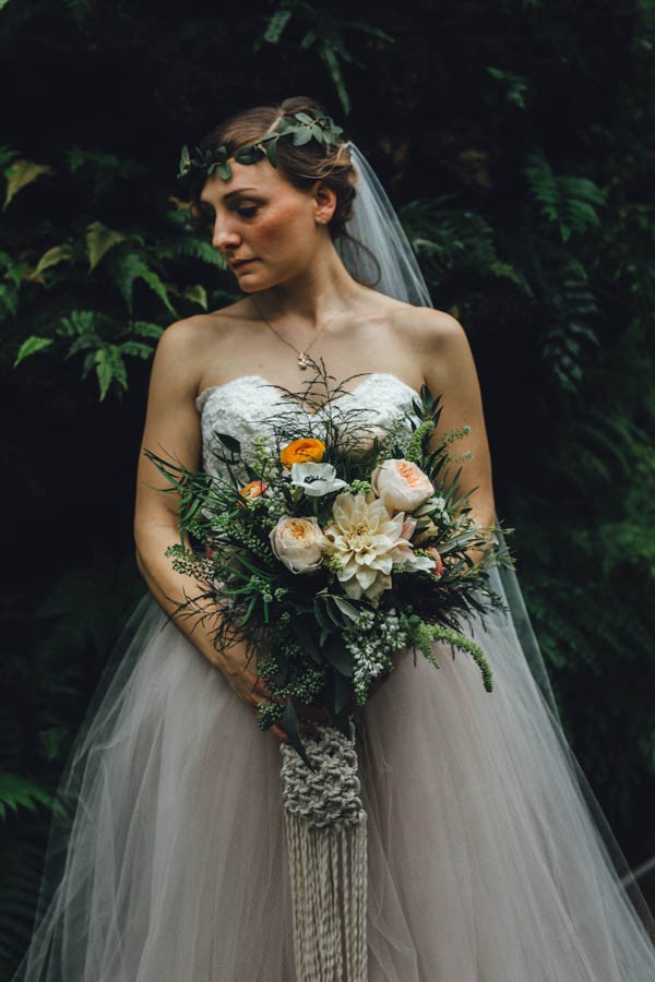 industrial-garden-wedding-inspiration-garfield-park-conservatory-erika-mattingly-photography-15-600x900