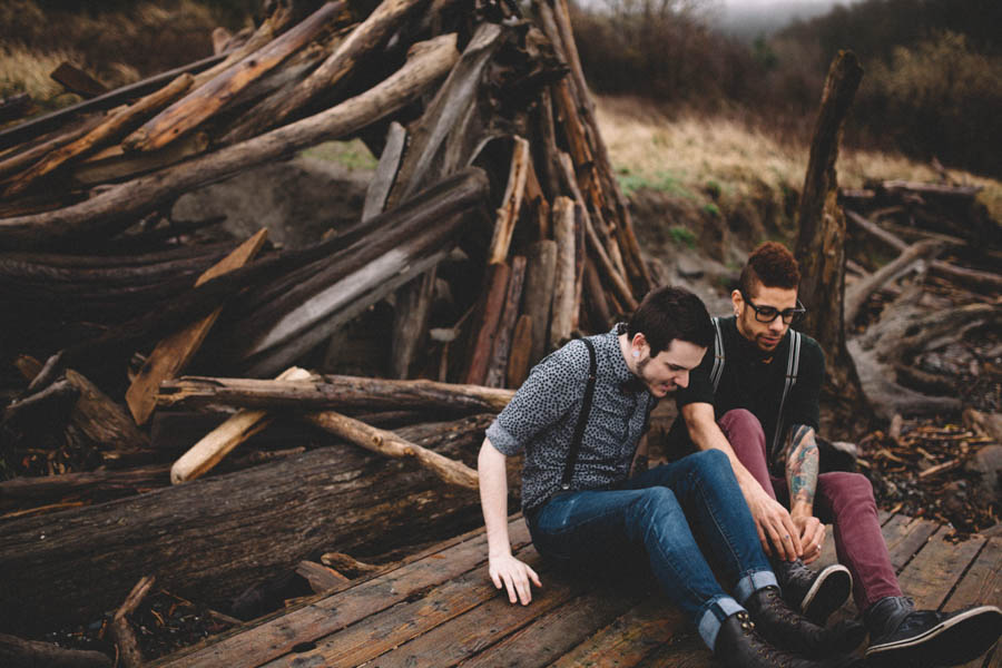 Sweetest-Seattle-Street-Art-Engagement-Julia-Kinnunen-Photography-15