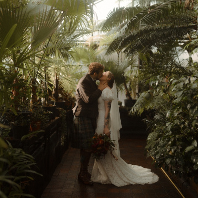 Rachel & Tonie photo