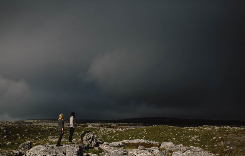 Windy-Anniversary-Session-Ireland-David-Olsthoorn (9 of 30)