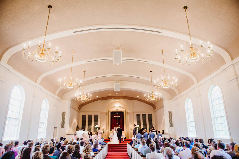 Elegant-Farm-Wedding-in-Iowa-Amanda-Basteen-Photography--20