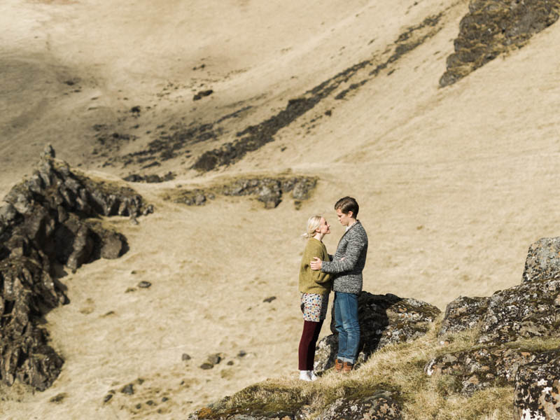 Intimate-Iceland-Engagement-Capyture (9 of 19)