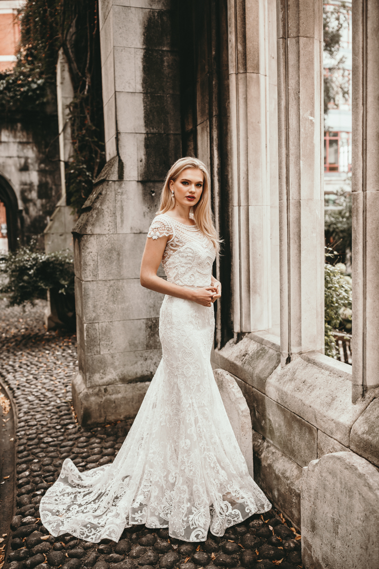 anna-campbell-wedding-gowns-11