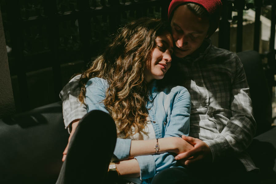 Cool-and-Casual-Engagement-Photos-in-Colombia-Captainfer-Photography-379