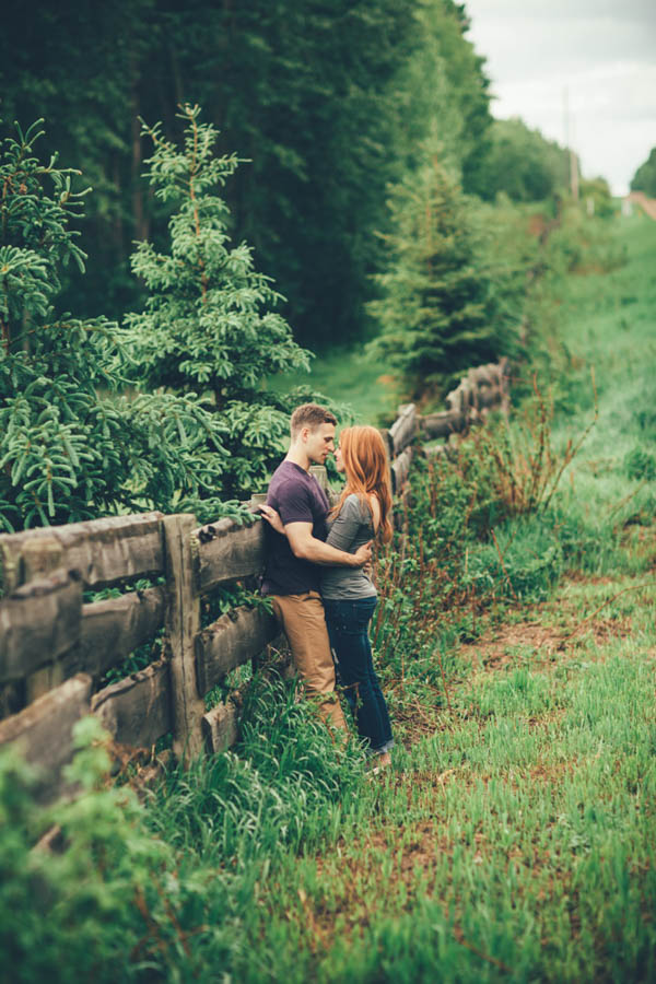 Casual-Engagement-Session-Canoeing-in-Alberta-Tricia-Victoria-Photography (15 of 23)
