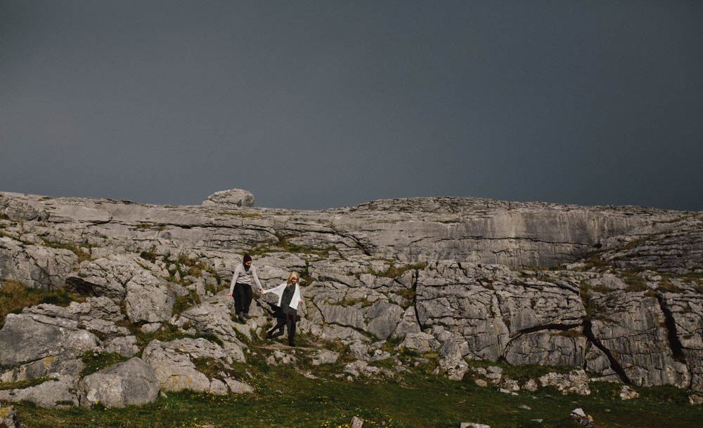 Windy-Anniversary-Session-Ireland-David-Olsthoorn (5 of 30)