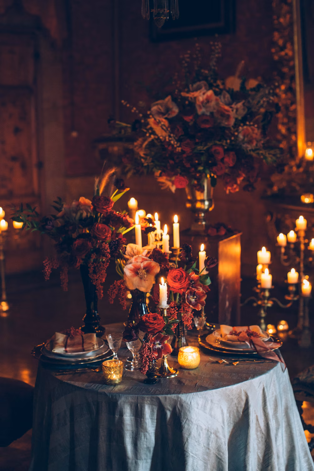 Italian-Gothic-Wedding-Inspiration-at-Villa-Di-Maiano-Stefano-Santucci-047