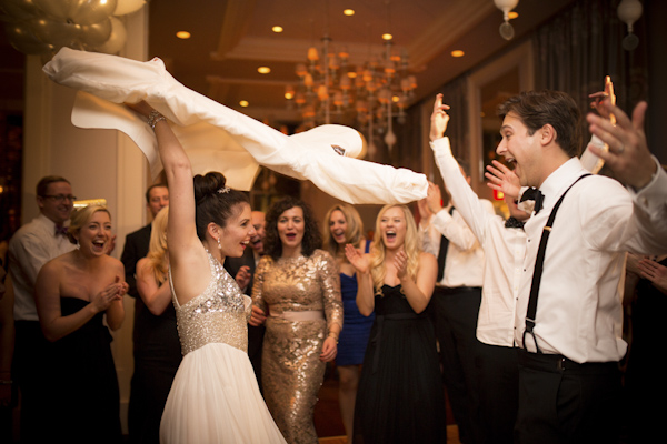 black, white, gold and silver New Year's Eve wedding, photos by Asya Photography | via junebugweddings.com black, white, gold and silver New Year's Eve wedding, photos by Asya Photography | via junebugweddings.com