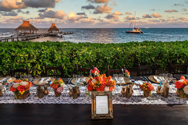 destination wedding decor, photo by Zasil Studio | via junebugweddings.com destination wedding decor, photo by Zasil Studio | via junebugweddings.com