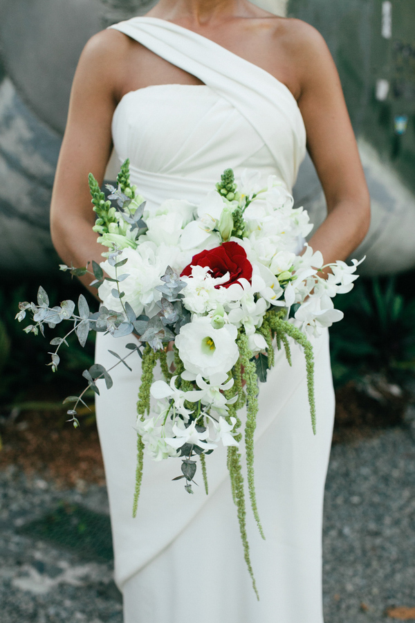 exotic destination wedding in Costa Rica, photo by A Brit & A Blonde | via junebugweddings.com exotic destination wedding in Costa Rica, photo by A Brit & A Blonde | via junebugweddings.com