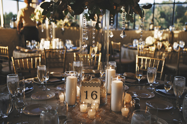 modern elegant gold and black wedding at Legend at Bergamont, photo by DWJohnson Studio | via junebugweddings.com modern elegant gold and black wedding at Legend at Bergamont, photo by DWJohnson Studio | via junebugweddings.com