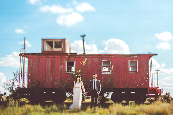 southwest bohemian wedding in Lubbock, Texas, photo by Geoff Duncan | via junebugweddings.com southwest bohemian wedding in Lubbock, Texas, photo by Geoff Duncan | via junebugweddings.com