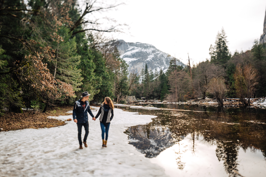 sweet-autumn-yosemite-engagement-photos-22