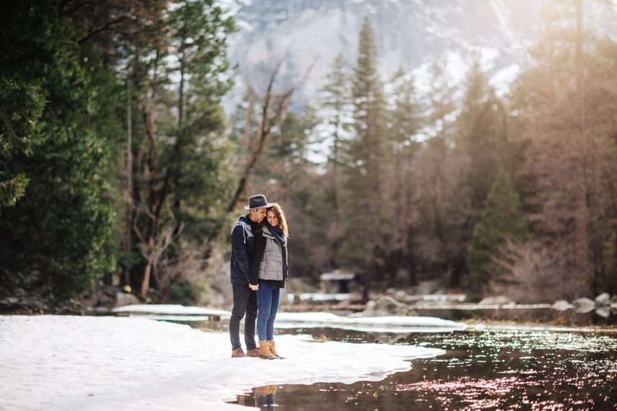 sweet-autumn-yosemite-engagement-photos-21
