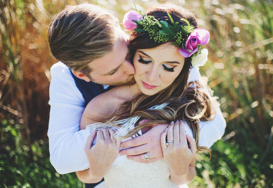 Bohemian-Iowa-Wedding-at-The-Rustic-Rose-Barn-Amanda-Basteen-21