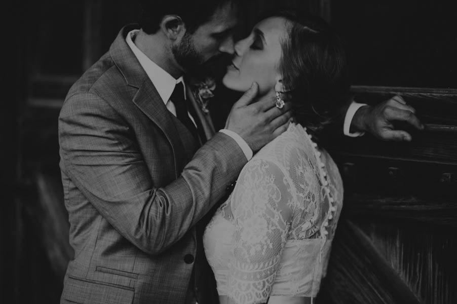 Effortlessly-Elegant-Missouri-Wedding-Lalumondiere-River Mill-Gardens-34
