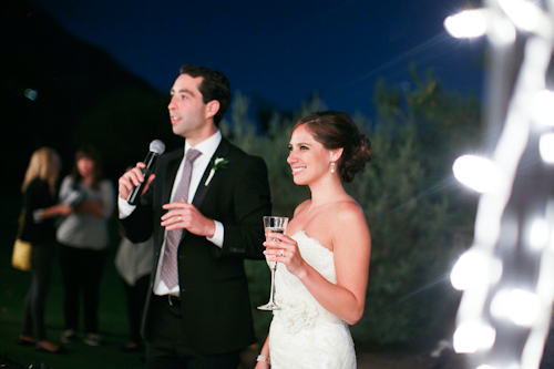 grey and coral wedding at Paradise Valley Country Club in Arizona with Photos by Jennifer Bowen Photography | via junebugweddings.com grey and coral wedding at Paradise Valley Country Club in Arizona with Photos by Jennifer Bowen Photography | via junebugweddings.com