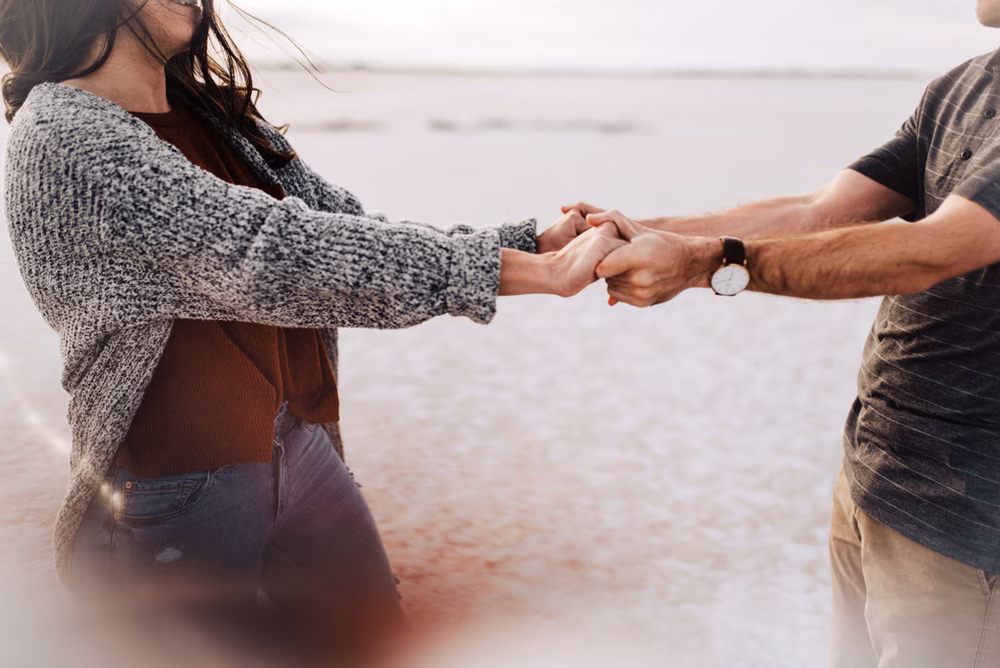 this-adorable-oklahoma-engagement-shows-off-the-states-unique-state-parks-14