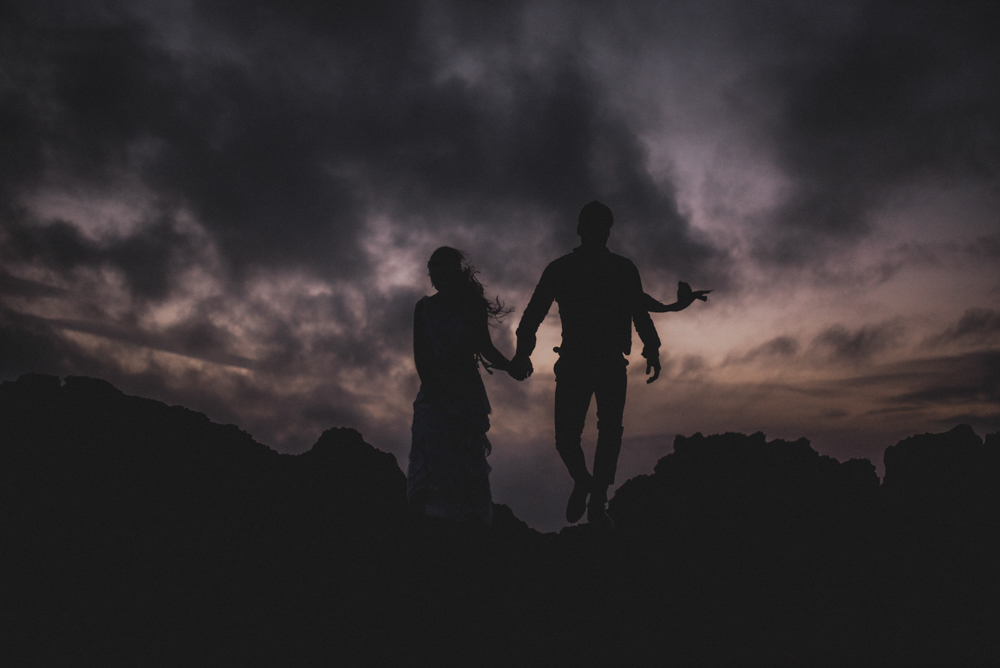 sensual-island-couple-portraits-in-portugal-34