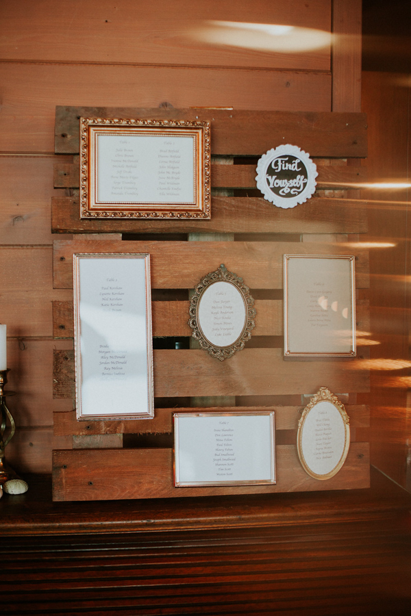 cozy-vancouver-island-cabin-wedding-at-dolphins-resort-43