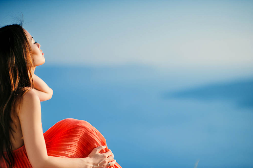 Breathtaking-Santorini-Engagement-Les-Anagnou-Photographers (6 of 18)