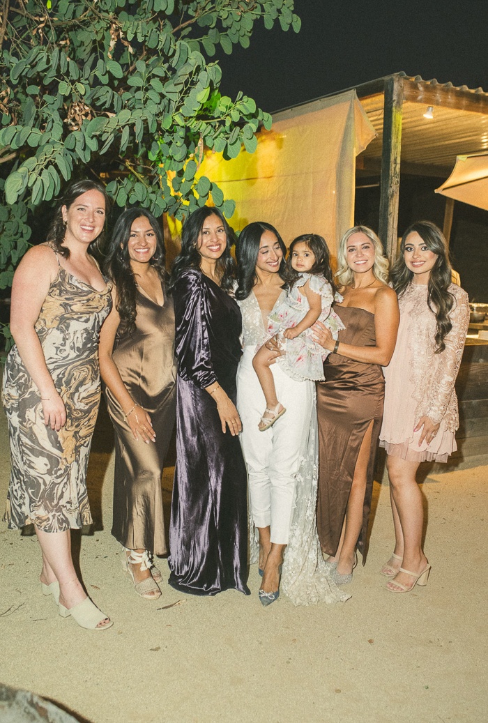 A Destination Wedding in Valle de Guadalupe Rooted in Earth Tones and  Cultural Tradition | Junebug Weddings