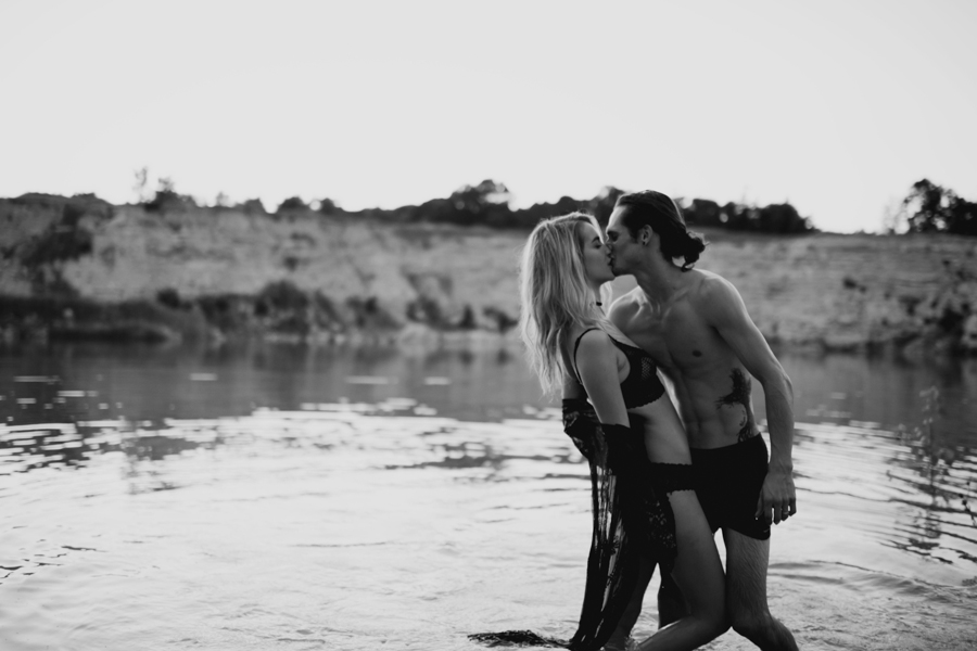 elopement-inspiration-for-two-wild-souls-in-love-39
